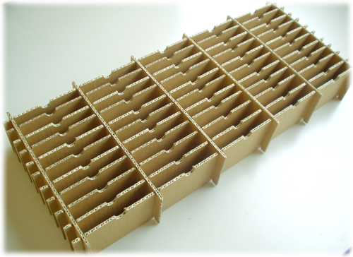 http://compack.co.jp/products/imgsrc/cardboard04.png